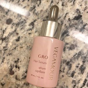Vegamour GRO serum